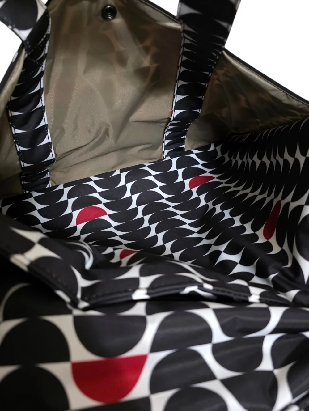 JuJuBe Be Classy Diaper Bag in Black Widow OS